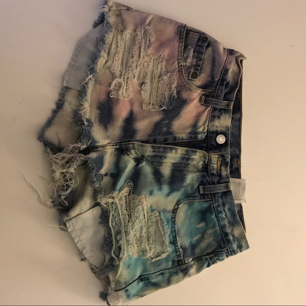 LF Furst of a kind shorts